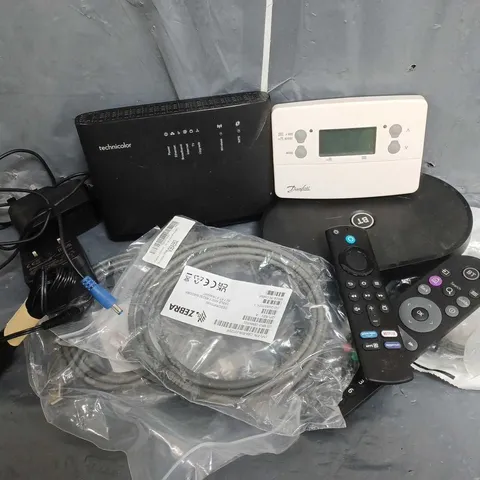 APPROXIMATELY 20 ASSORTED ITEMS TO INCLUDE BT HYBRID CONNECT HUB, FIRE TV REMOTE, ZEBRA CABLE, ADAPTERS