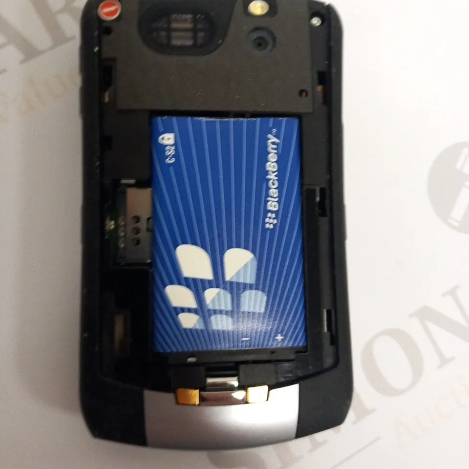BLACKBERRY 8320 MOBILE PHONE