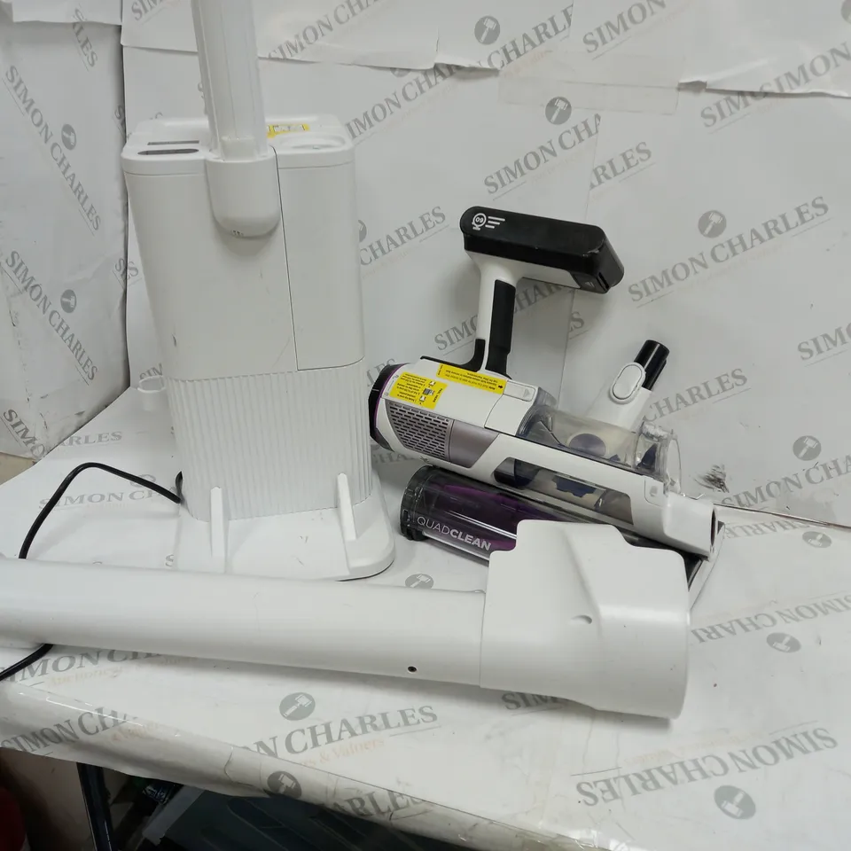 BOXED SHARK 1.3L AUTO EMPTY VACUUM CLEANER IW3510UK