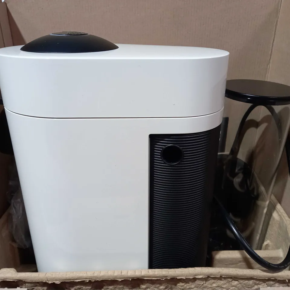 MAGIMIX NESPRESSO VERTUO PLUS COFFEE MACHINE