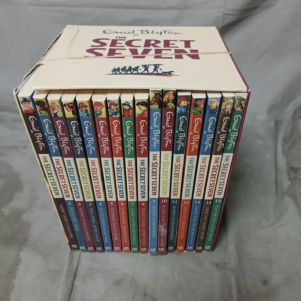 ENID BLYTON THE SECRET SEVEN – 16-VOLUME BOXED SET