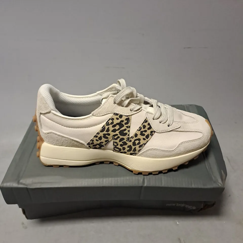 BOXED PAIR OF NEW BALANCE 327 TRAINERS IN LEOPARD CREAM SIZE 5