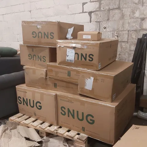 PALLET CONTAINING A LARGE ASSORTMENT OF SNUG SOFA SNUGGLER CHAIR PARTS