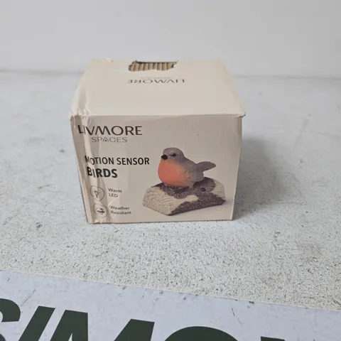 LIVMORE SPACES MOTION SENSOR BIRDS