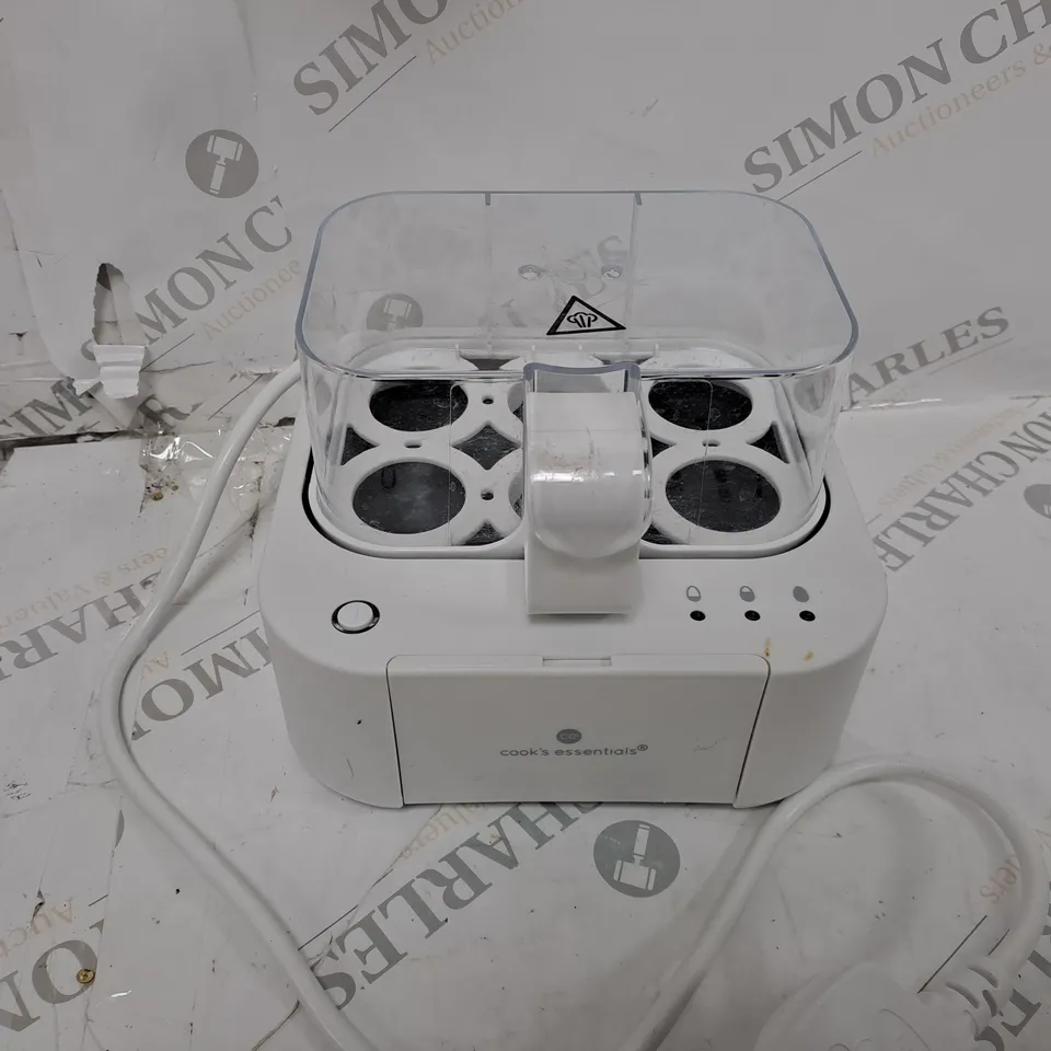 COOK'S ESSENTIALS THE SMART TALKING EGG COOKER