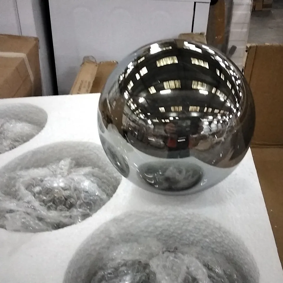 BOXED ZAHRA 15-LIGHT NOVELTY GLOBE PENDANT SHADE