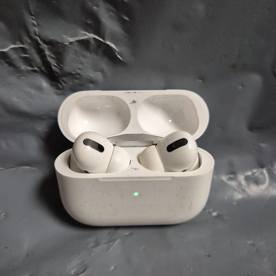 APPLE AIRPODS PRO 1ST GEN