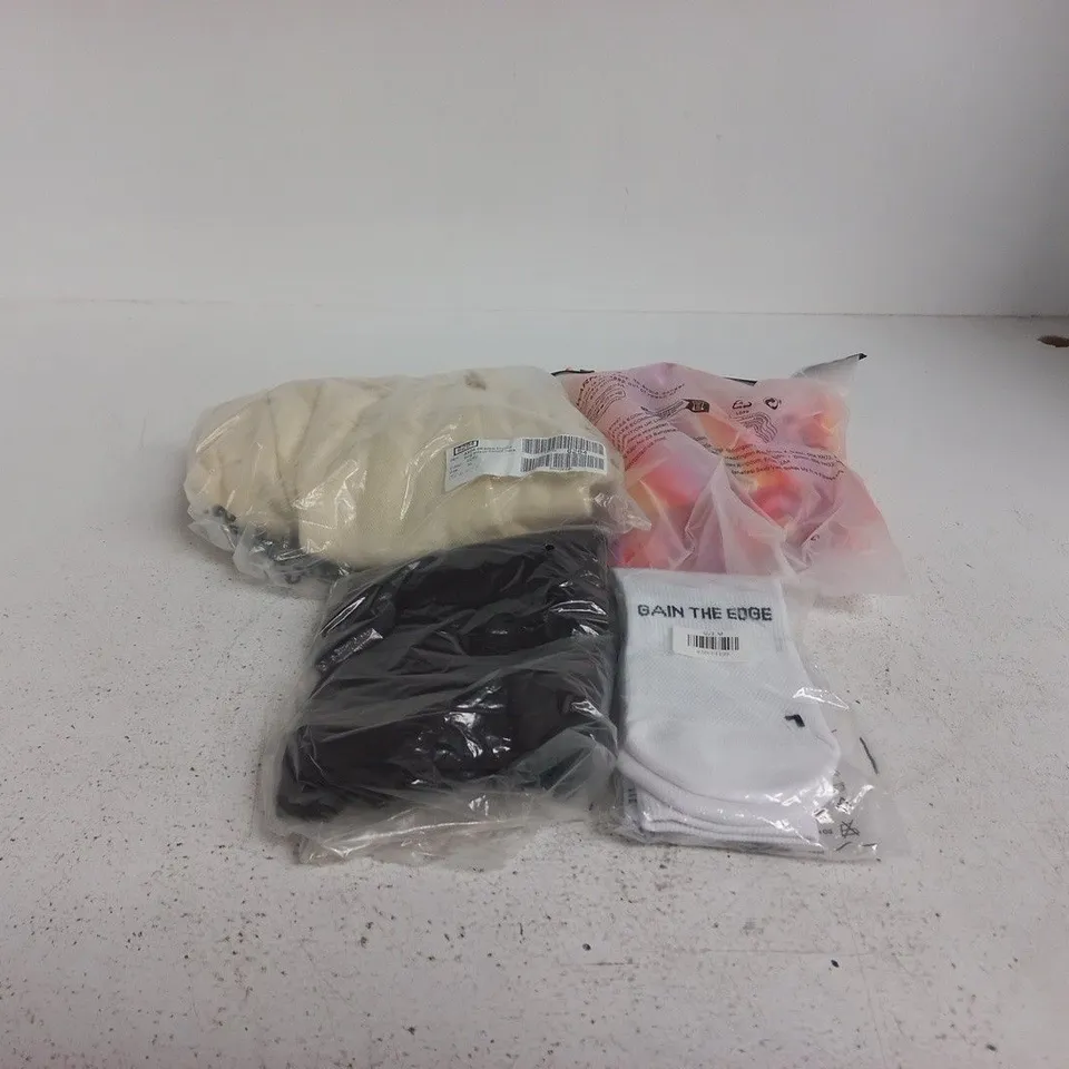 BOX OF APPROXIMATELY 25 ASSORTED CLOTHING ITEMS OF VARIOUS SIZES AND STYLES TO INCLUDE ASOS ETC