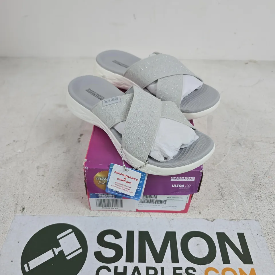 BOXED SKETCHERS GO WALK SANDALS SIZE 6
