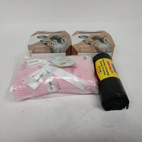 BOX OF APPROXIMATELY 20 ASSORTED ITEMS TO INCLUDE CURE TAPE GIANT,  SILENT NIGHTS CELLULAR BLANKETS, HEAVY DUTY REFUSE SACKS ETC