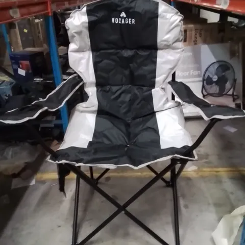 BAGGED VOYAGER CAMPING CHAIR BLACK AND GREY