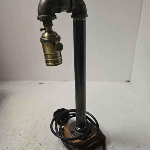 INDUSTRIAL PIPE DESK LAMP WITH BRASS FITTING