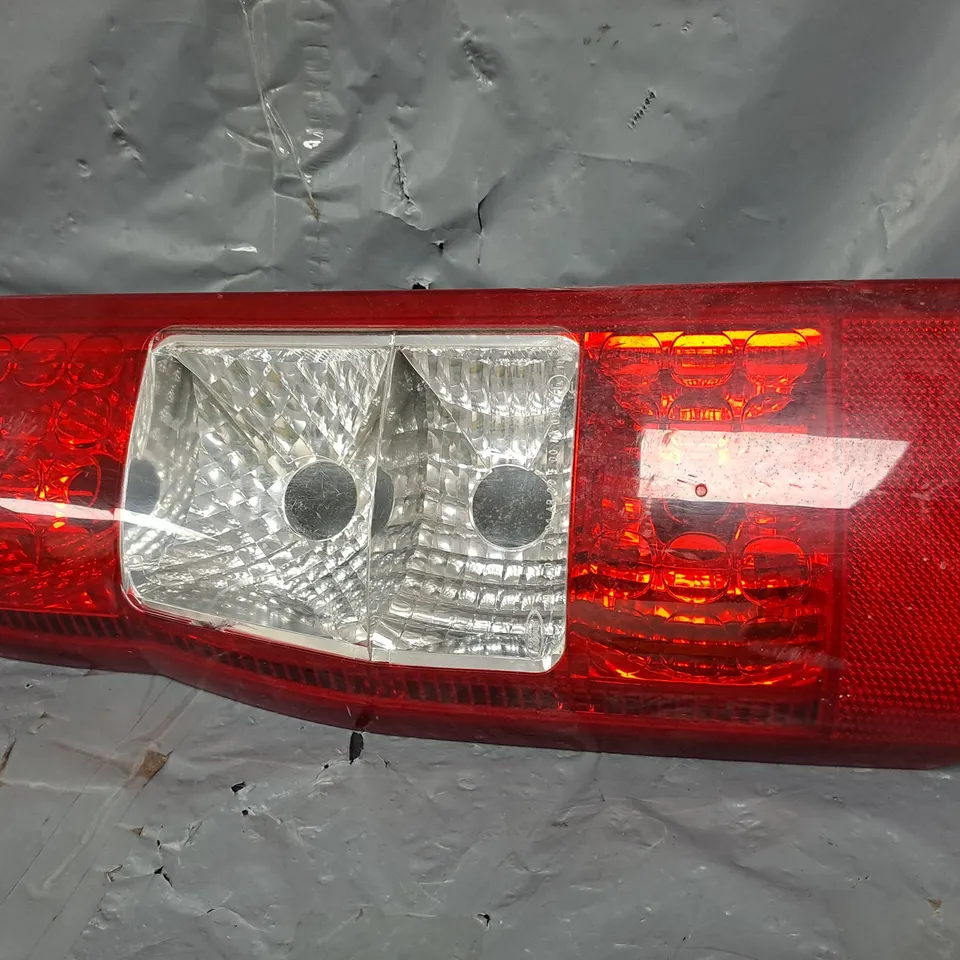 FORD TRANSIT LEFT REAR TAIL LIGHT ASSEMBLY 