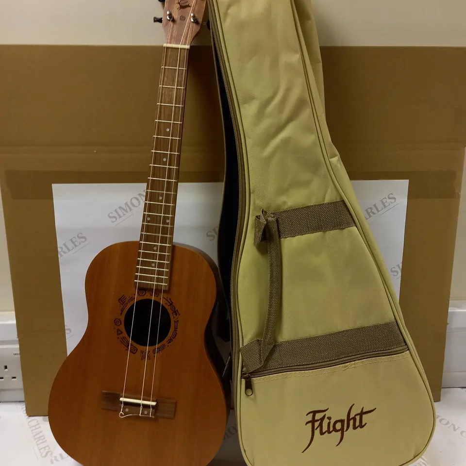FLIGHT: NUB310 SAPELE BARITONE UKULELE WITH BAG