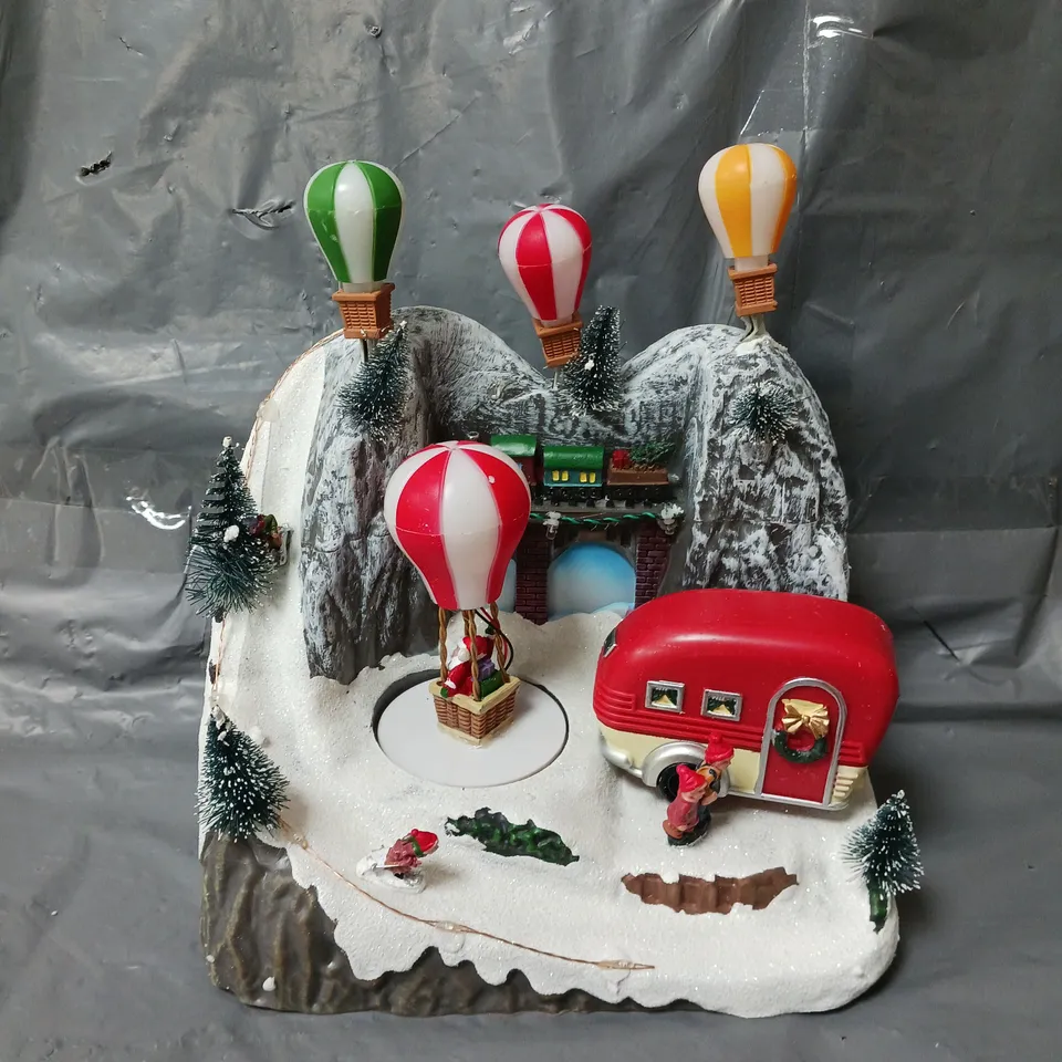 FESTIVE 23 CM LIT BALLOON VILLAGE CHRISTMAS SCENE DECORATION