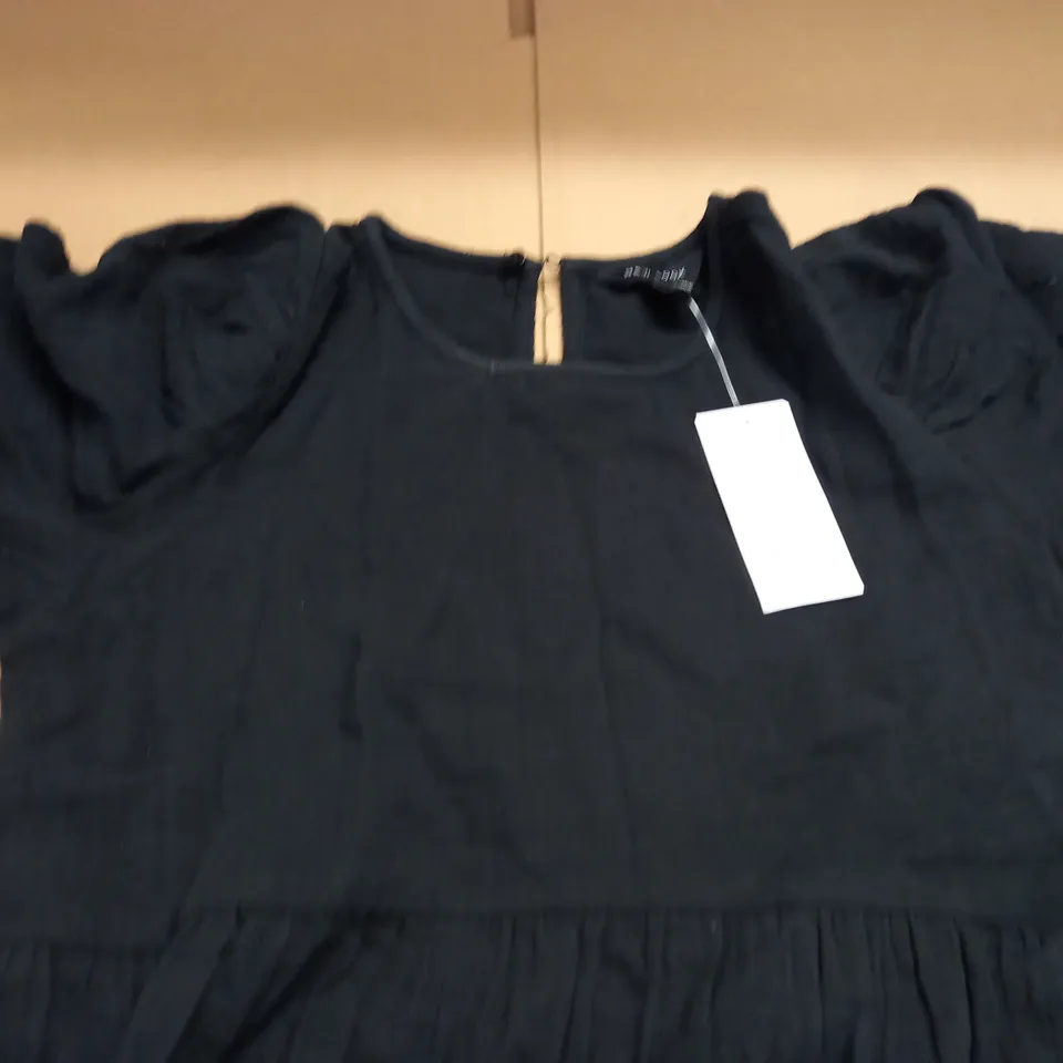 NEW LOOK CRINKLE SMOCK MINI DRESS IN BLACK - UK 10