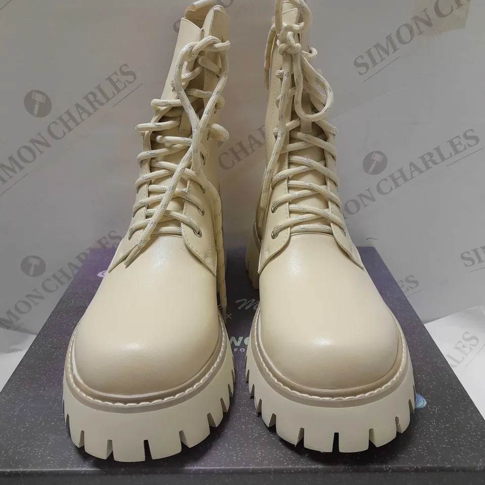 KOI THE VOICES ARE ME BEIGE BOOTS - SIZE 6
