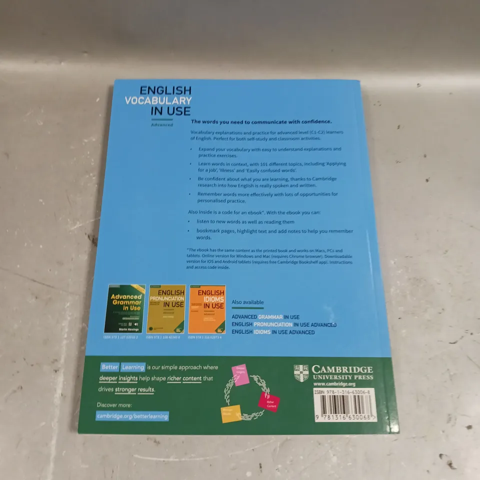 CAMBRIDGE ENGLISH VOCABULARY IN USE - ADVANCED 