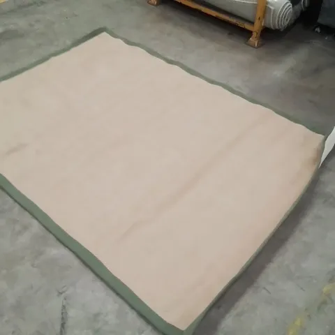 QUALITY DESIGNER AREA RUG - APPROXIMATELY 225x160cm