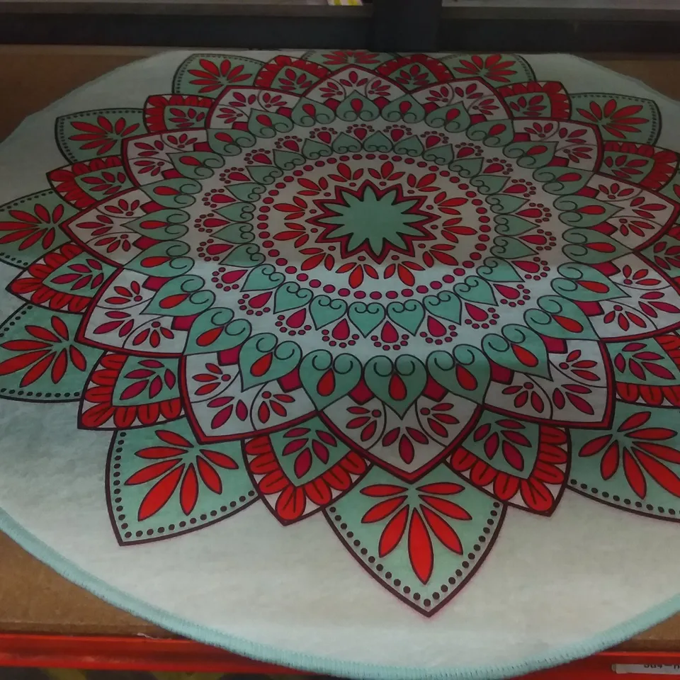 ROYAL MANDALA PRINT BATH MAT 