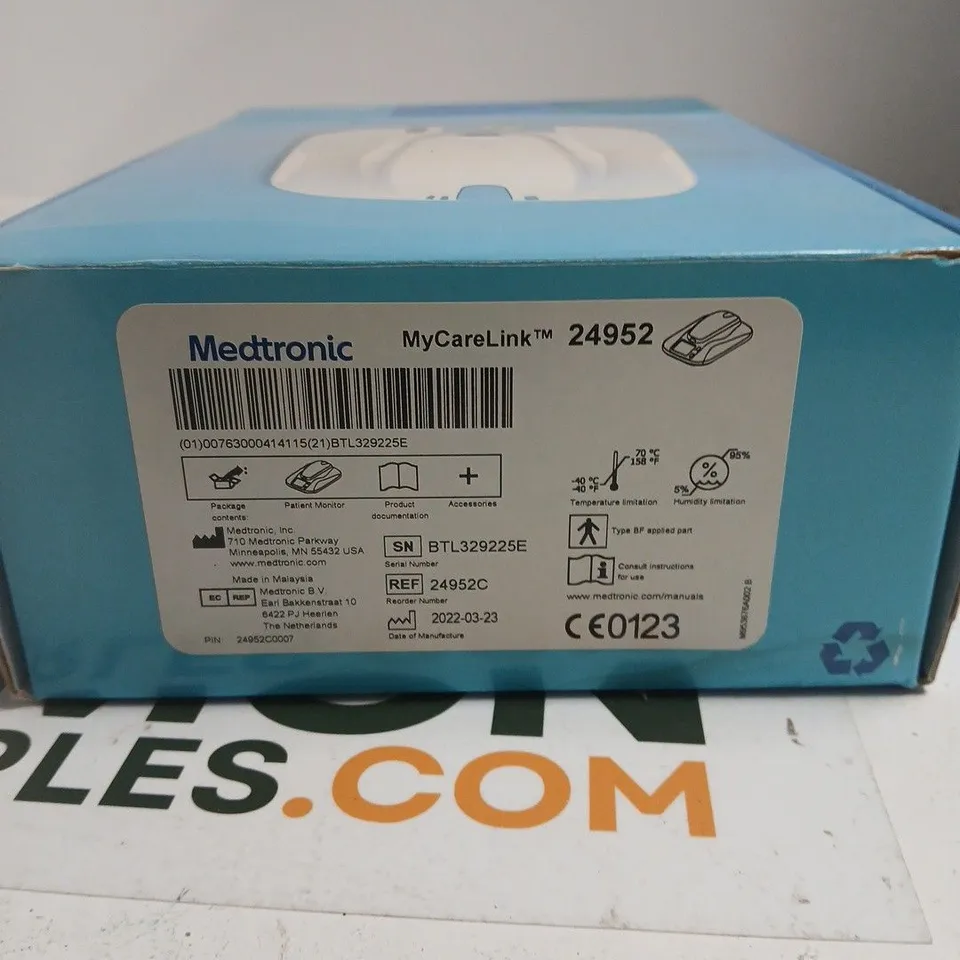 MEDTRONIC MYCARELINK 24952 PATIENT MONITOR – BOXED