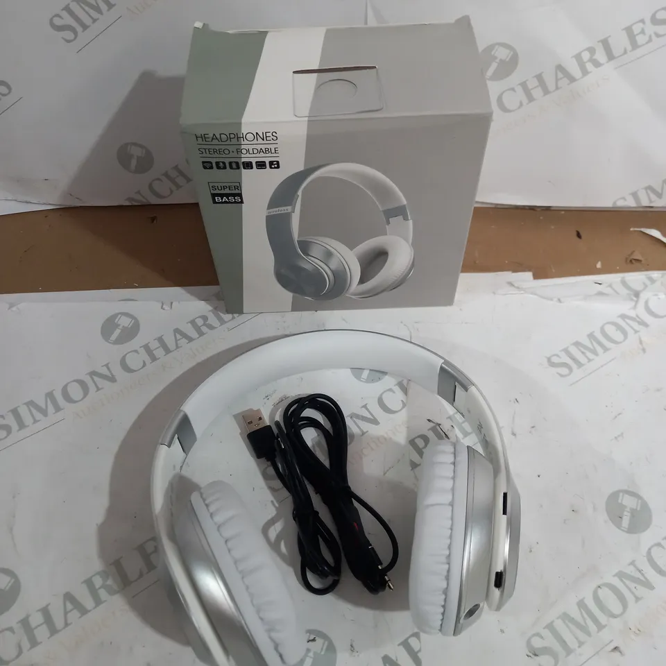 BOXED 9S OVER HEAD STEREO FOLDABLE WIRELESS HEADPHONES 