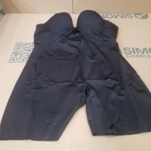 BOX CONTAINING APPROXIMATELY 2 BRAND NEW MAGISCULPT BLACK BODYSUITS - SIZE 42B