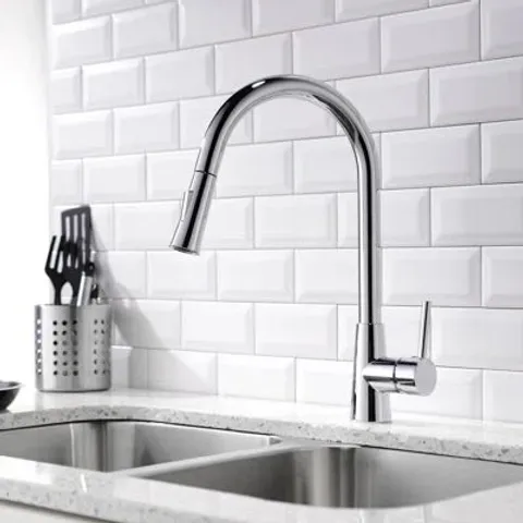 BOXED FREELON PULL OUT SINGLE LEVEL MONOBLOC TAP WITH SPRAY (1 BOX)