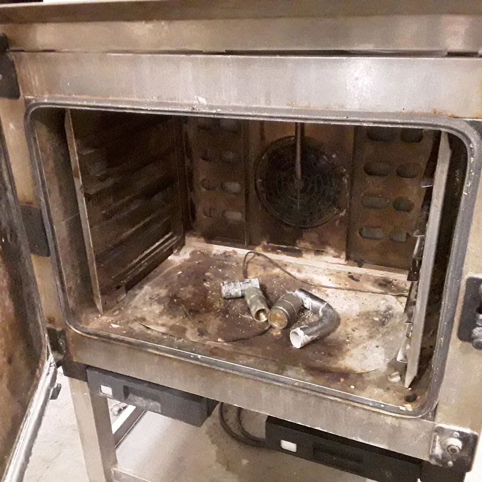UNOX TOP CHEF 6 GRID OVEN DOUBLE STACK