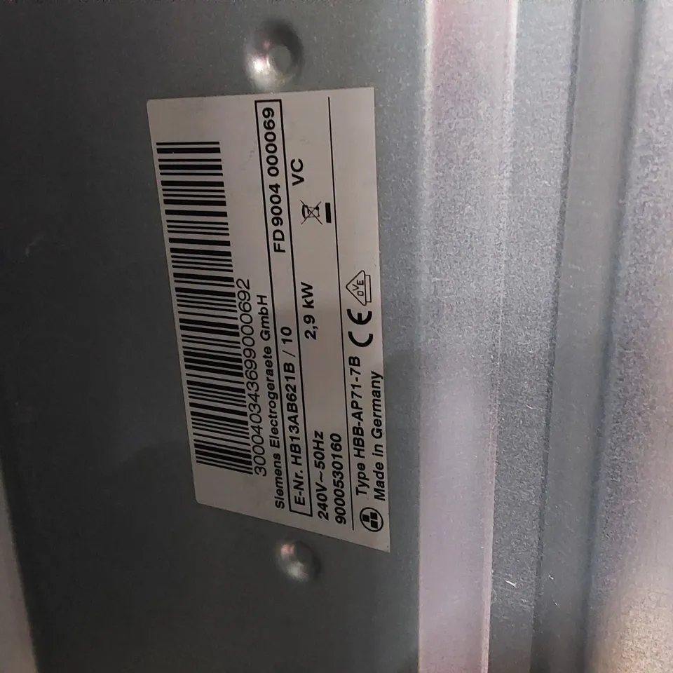 SIEMENS HB13AB621B ELECTRIC BUILT-IN SINGLE OVEN