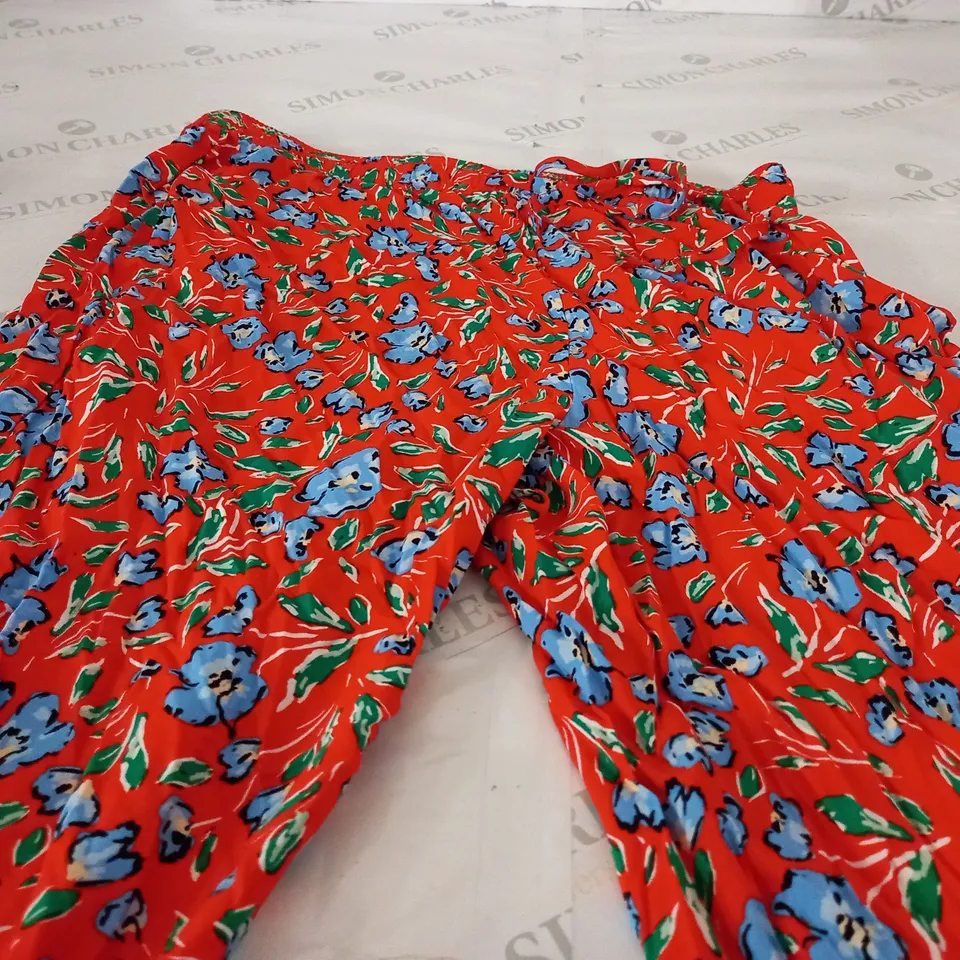 HUSH CROPPED EASY TROUSERS IN SPRING DITSY RED/MULTICOLOUR - SIZE 10
