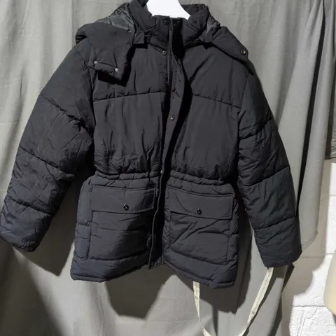BLACK PUFFER JACKET WITH HOOD – QUILTED WINTER COAT SIZE UK 8