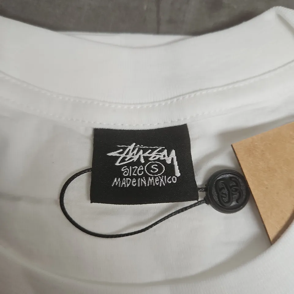 STÜSSY WHITE T-SHIRT SIZE S