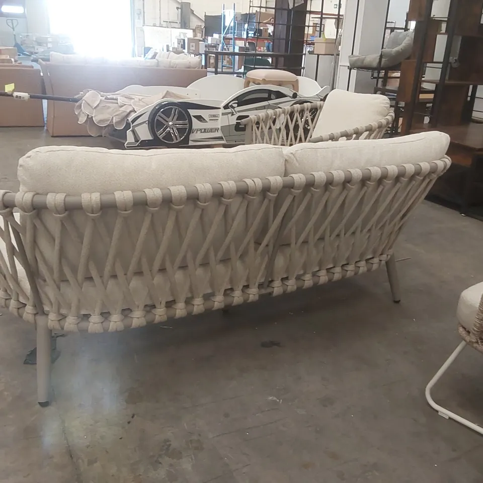 CLEVELAND LOUNGE SET IN BEIGE