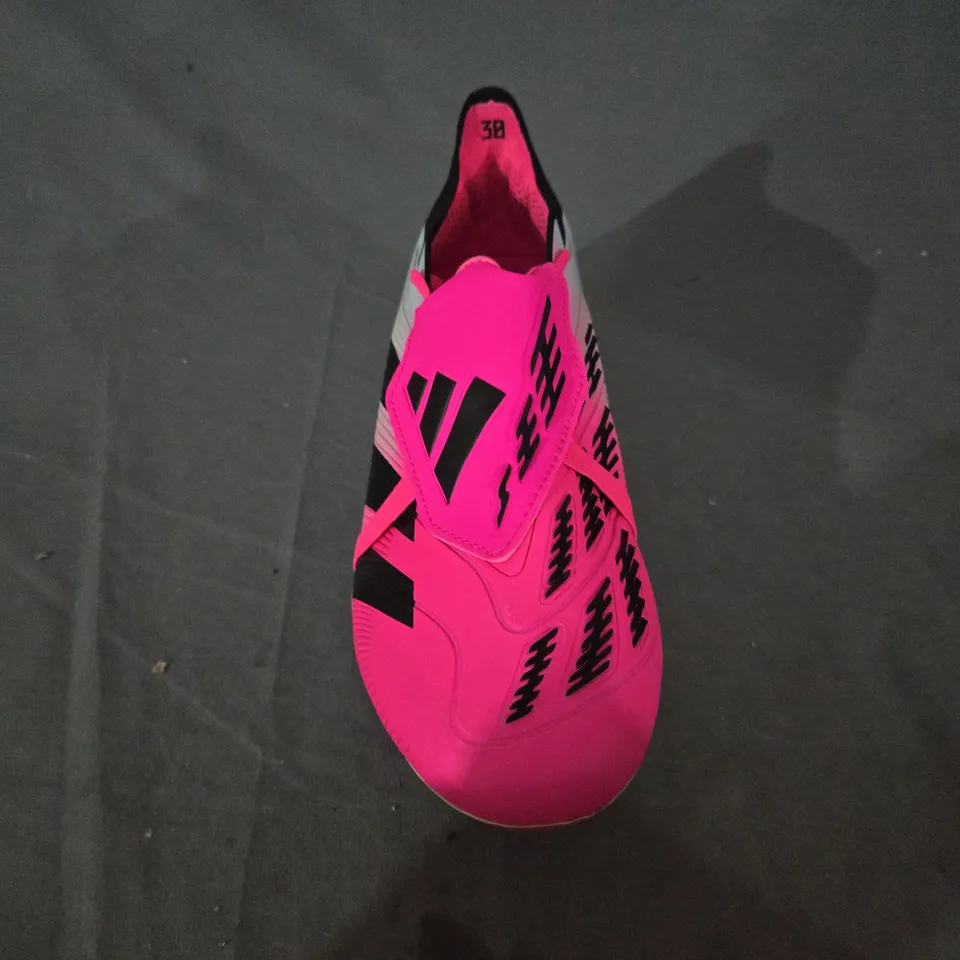 PAIR OF ADIDAS PREDATOR FOOTBALL BALL BOOTS IN PINK/WHITE/BLACK UK SIZE 9