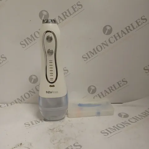 H20 WATER FLOSSER IN WHITE 