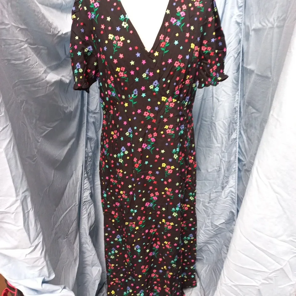 SUGARHILL BRIGHTON MARYJANE MIDI DRESS – BLACK WITH RAINBOW STARS, UK 14