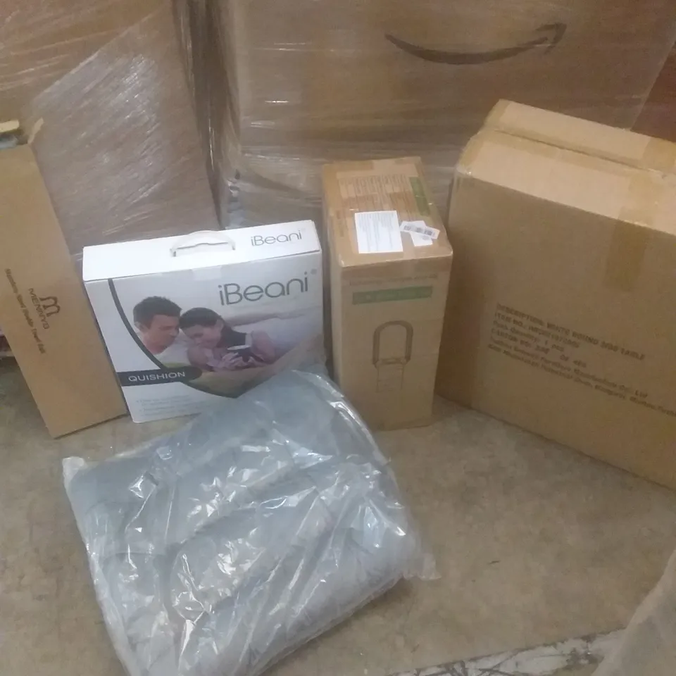PALLET OF ASSORTED ITEMS INCLUDING DOUBLE TOWEL RAILS, AIR MULTIPLIER TOWER FAN, WHITE ROUND SIDE TABLE