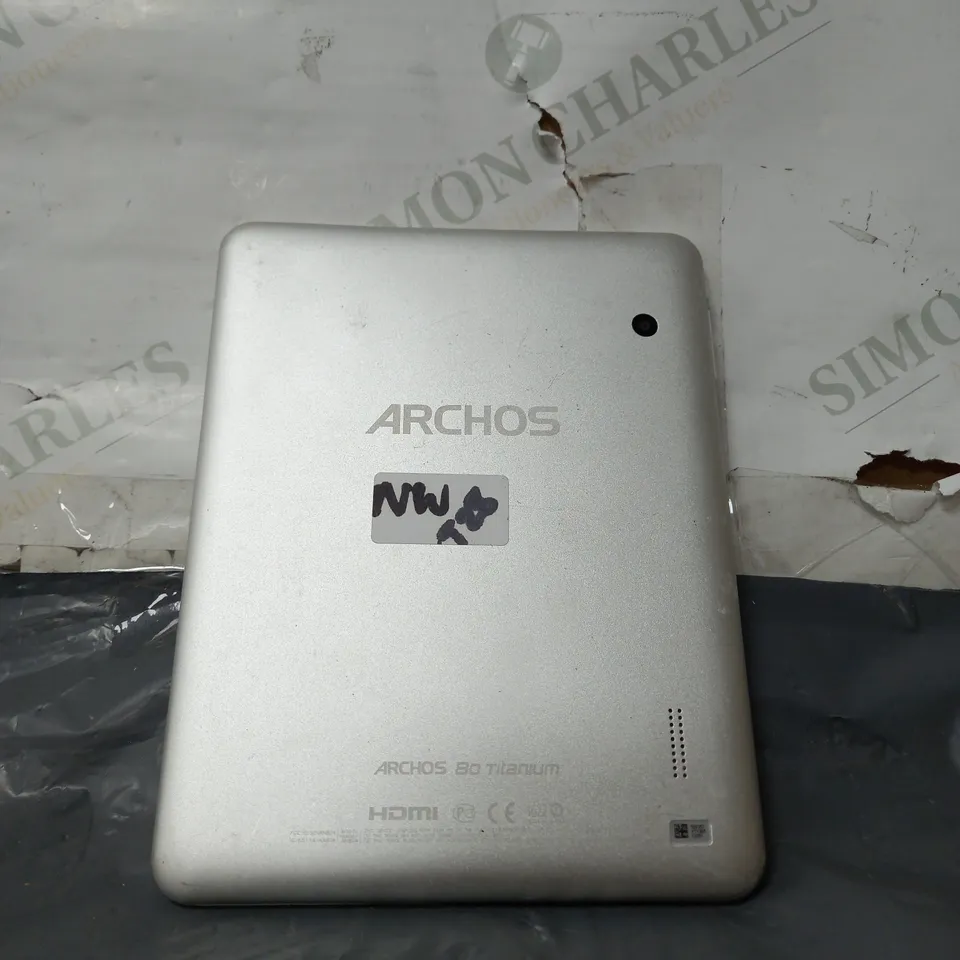 ARCHOS 80 TITANIUM SILVER TABLET
