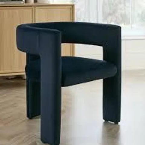 BOXED NELL VELVET DINING CHAIR - NAVY (1 BOX)