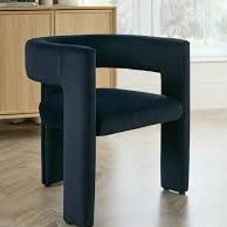 BOXED NELL VELVET DINING CHAIR - NAVY (1 BOX) RRP £159
