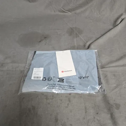 SEALED LULULEMON WUNDER TRAIN HR LEGGINGS 25" IN BLACK SIZE 8