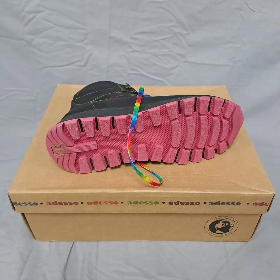 ADESSO WOMEN'S BLACK BOOTS WITH RAINBOW LACES - 6.5