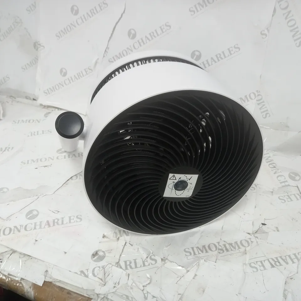 BOXED BONECO F230 AIR SHOWERING FAN, WITH INSTRUCTIONS