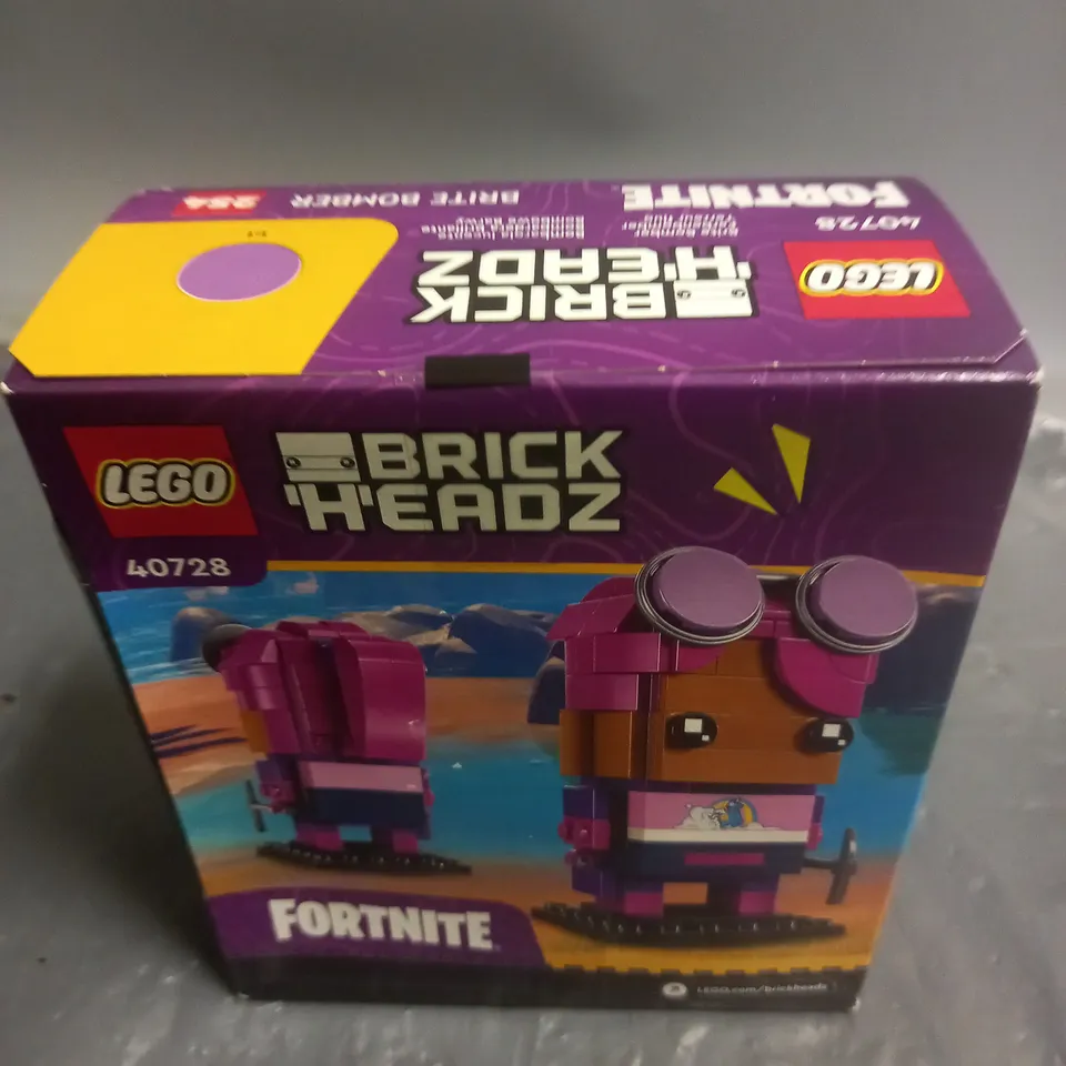 LEGO BRICK HEADZ FORTNIGHT - BRITE BOMBER