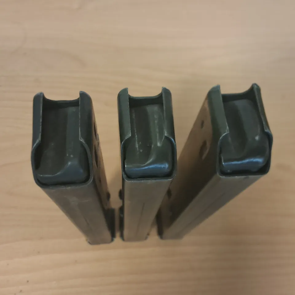 LOT OF 3 METAL U2I GUN MAGAZINES