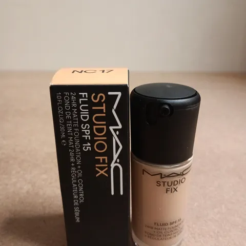 BOXED MAC STUDIO FIX FLUID SPF 15 FOUNDATION – NC17