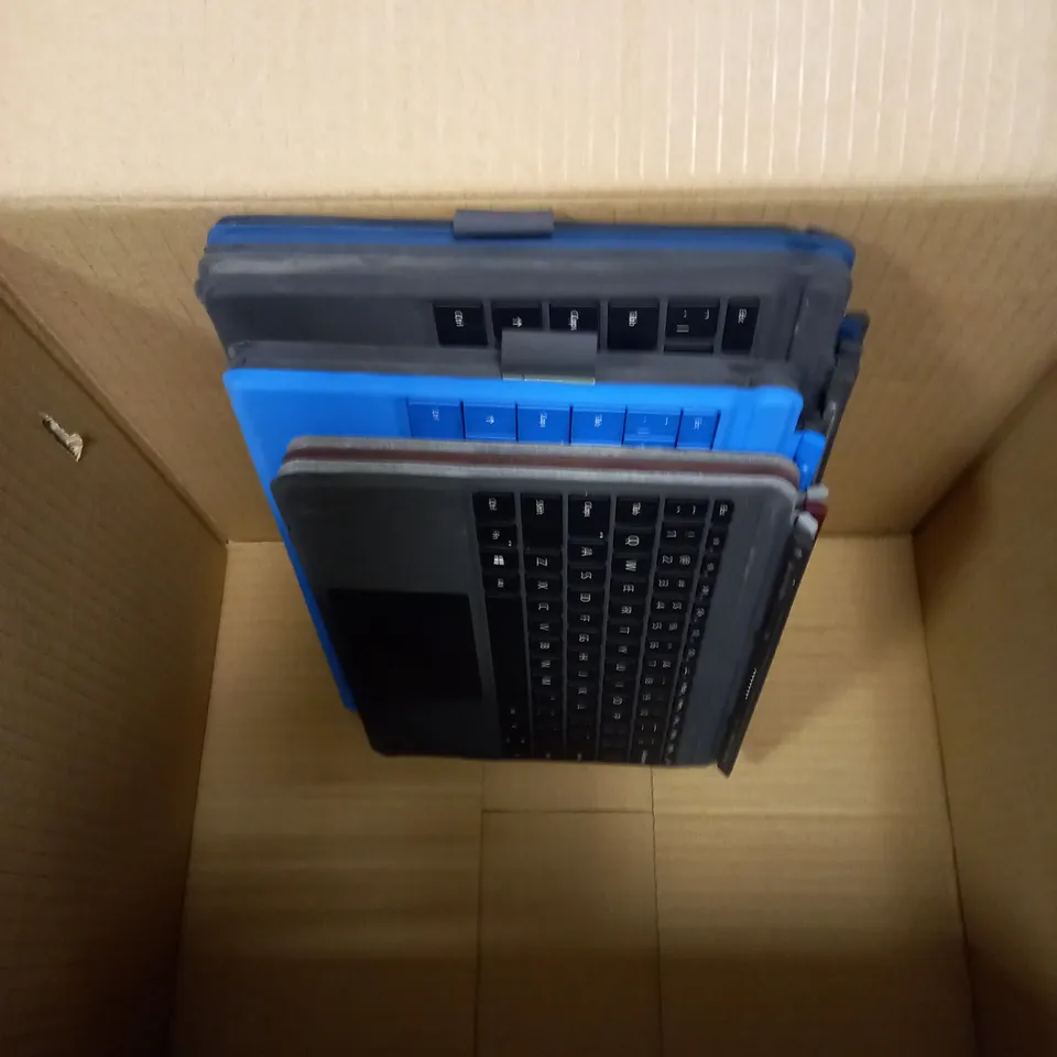 BOX OF APPROX 10 ASSORTED MICROSOFT SURFACE KEYBOARD ATTACHMENT. 