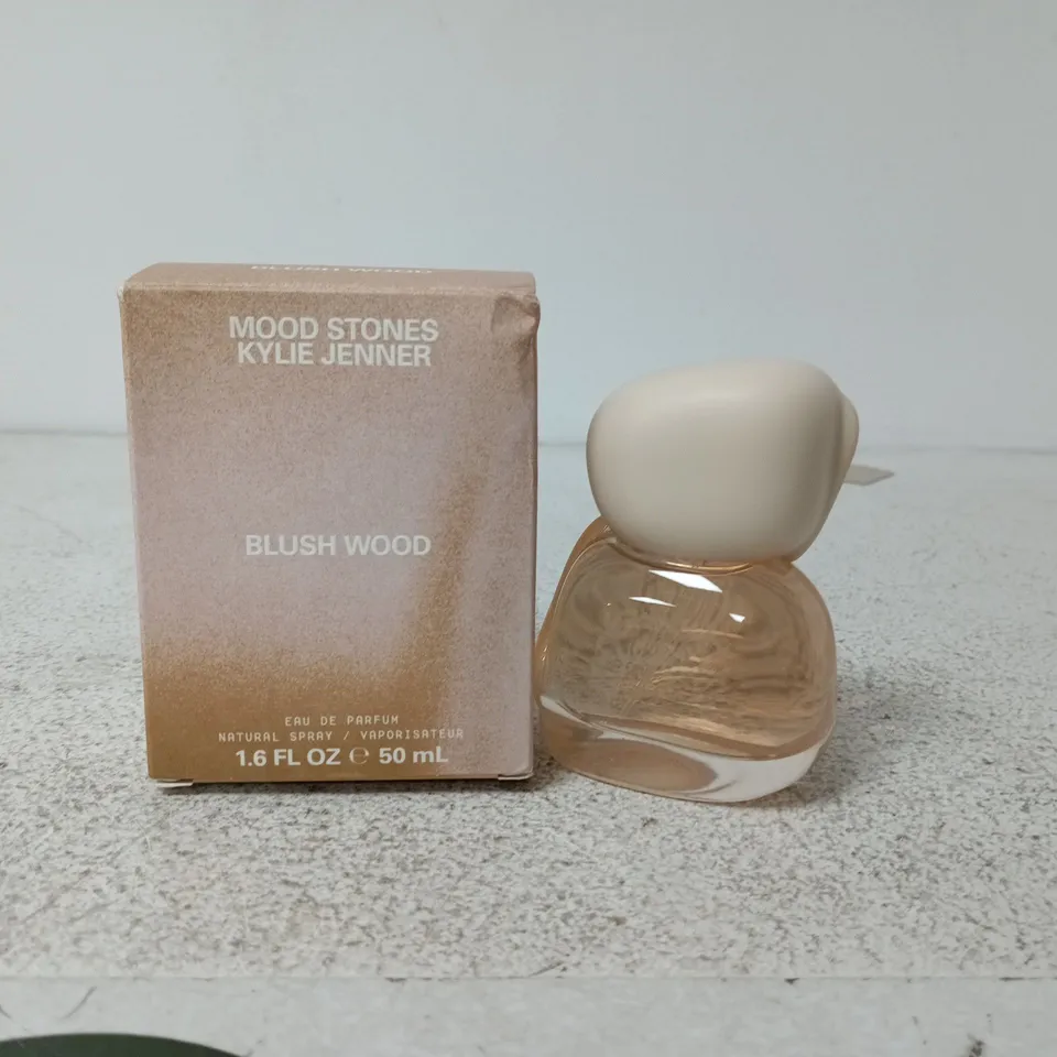 KYLIE COSMETICS KYLIE MOOD STONES COLLECTION BLUSH WOOD EAU DE PARFUM 50ML