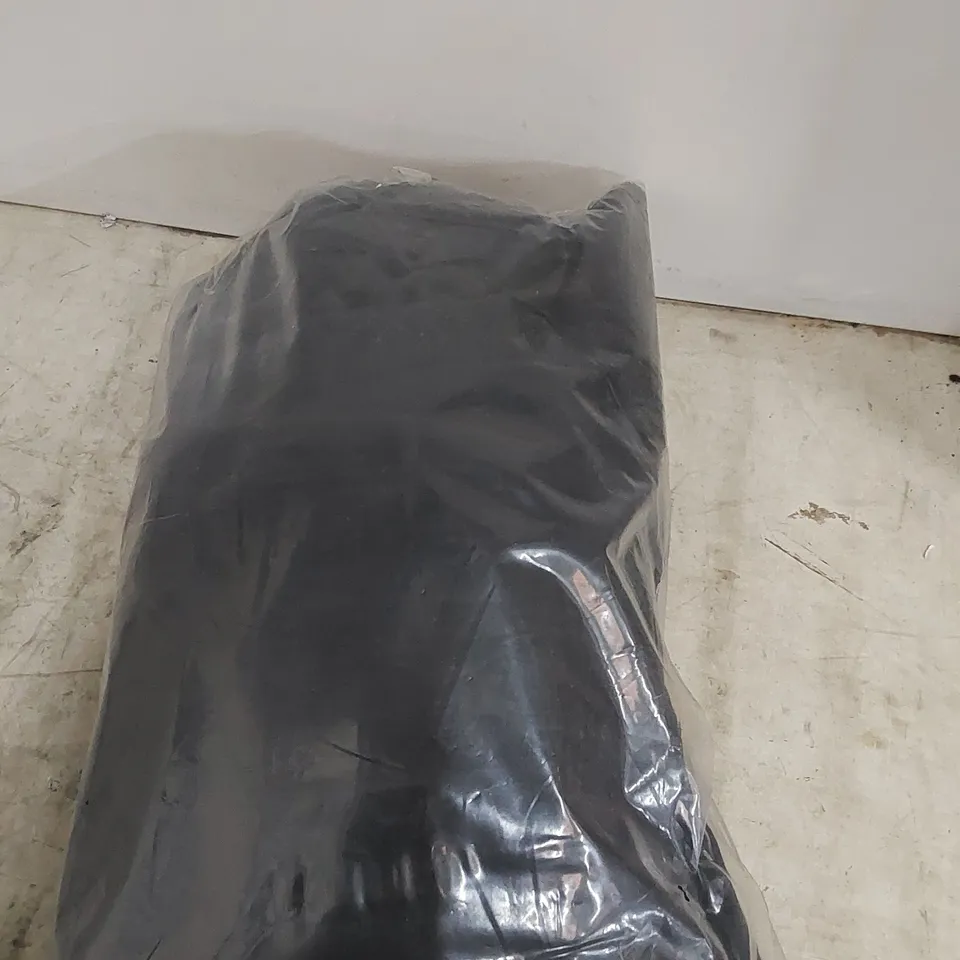 PACKAGED CABRERA BLACKOUT EYELET CURTAINS 